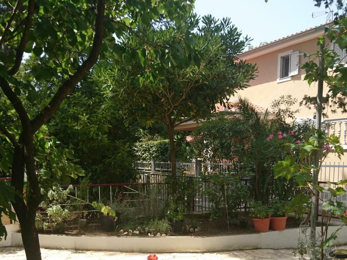 Apartmani Matas Петрчане Экстерьер фото
